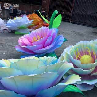 Giant Waterproof LED Lotus Flower Silk Lantern Custom Outdoor Light Sculpture for Park Mall Scenic Festival Light Show Landscape Decoration