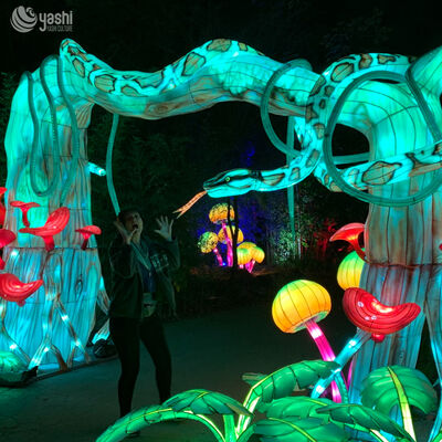 Realistic Snake Arch LED Light - Halloween Theme Park Night Atmosphere and Photo Spot Decoration